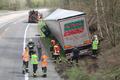 Foto: Presseteam FF Wr. Neustadt 20150415_lkw-bergung_wrn_001