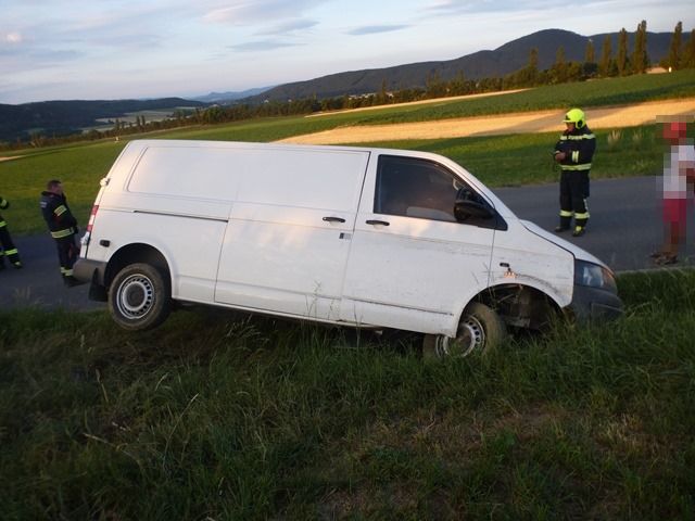 20190706 fzg bergung stollhof 002