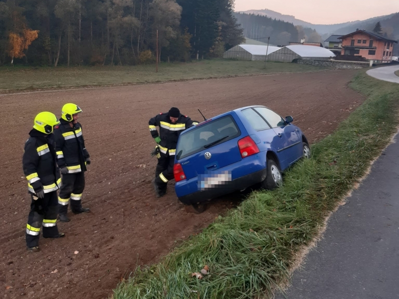 20211031 fzg bergung ff krumbach 003