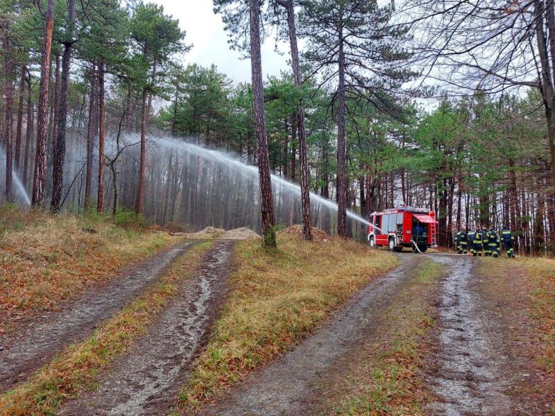 20230415 uebung waldegger feuerwehren 010