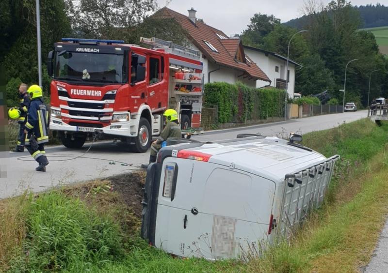 20230829 bergung kleintransporter ff krumbach 002