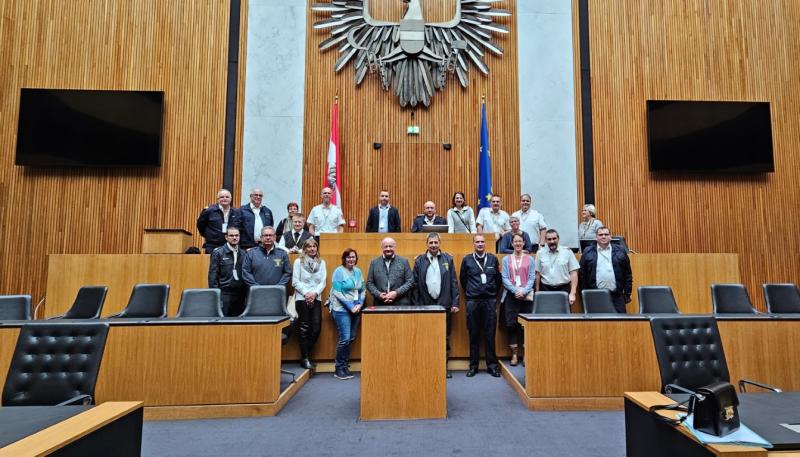 20231118 besuch parlament 123