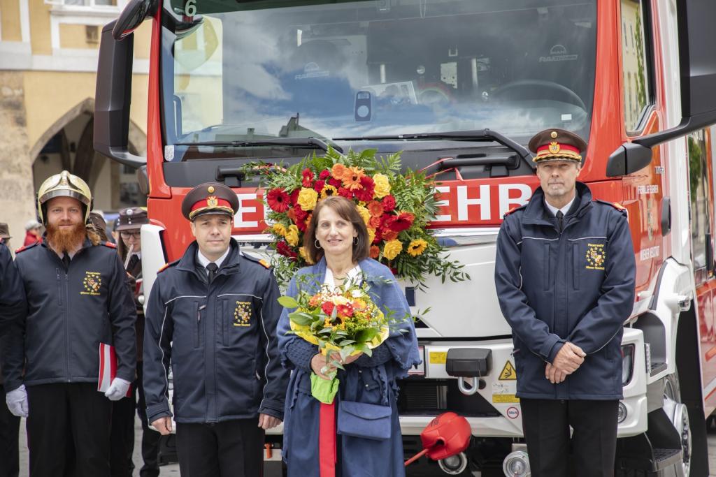 Hauptrapport der Feuerwehr Wiener Neustadt am Hauptplatz