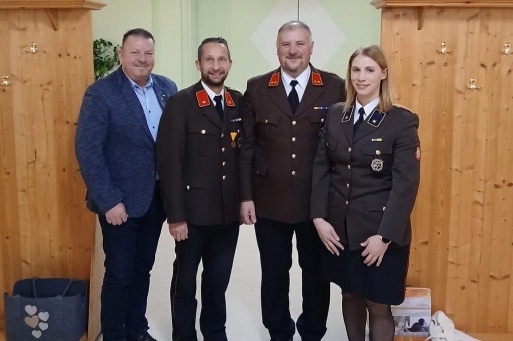 FF Spratzeck: Mitglieder- und Wahlversammlung 2026- Bürgermeister mit Kommando